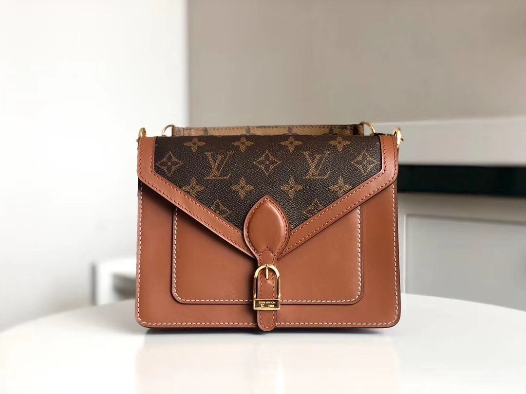 Fashion LV purse