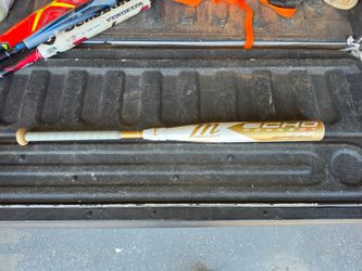 Softball bat, fastpitch Marucci, composite 33