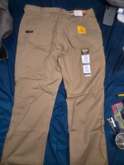 Men's M4 Ariat Rebar (relaxed/straight leg) size 34x30 (brand new)