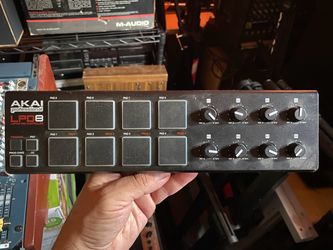 Akai midi controller