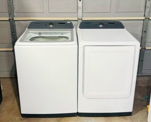 Set Samsung washer machine and gas dryer everything works we deliver