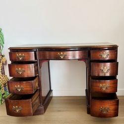 Beautiful wooden vintage desk, working well good condition very vintage, look good , original handles. 44.22 H 30