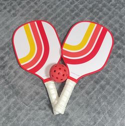 Sunny Life pickleball paddle with ball
