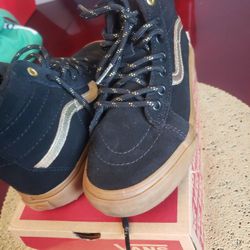 Kids Vans Sk8 Hi Shoes Black And Gold