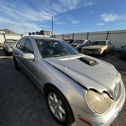 2003 Mercedes-Benz C320