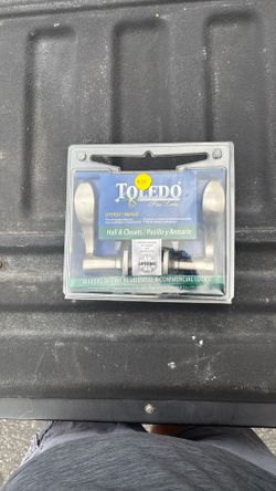 Toledo Hall & Closet Door Locks Satin Nickel