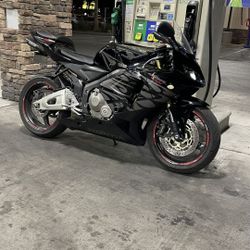 2005 Honda CBR600rr