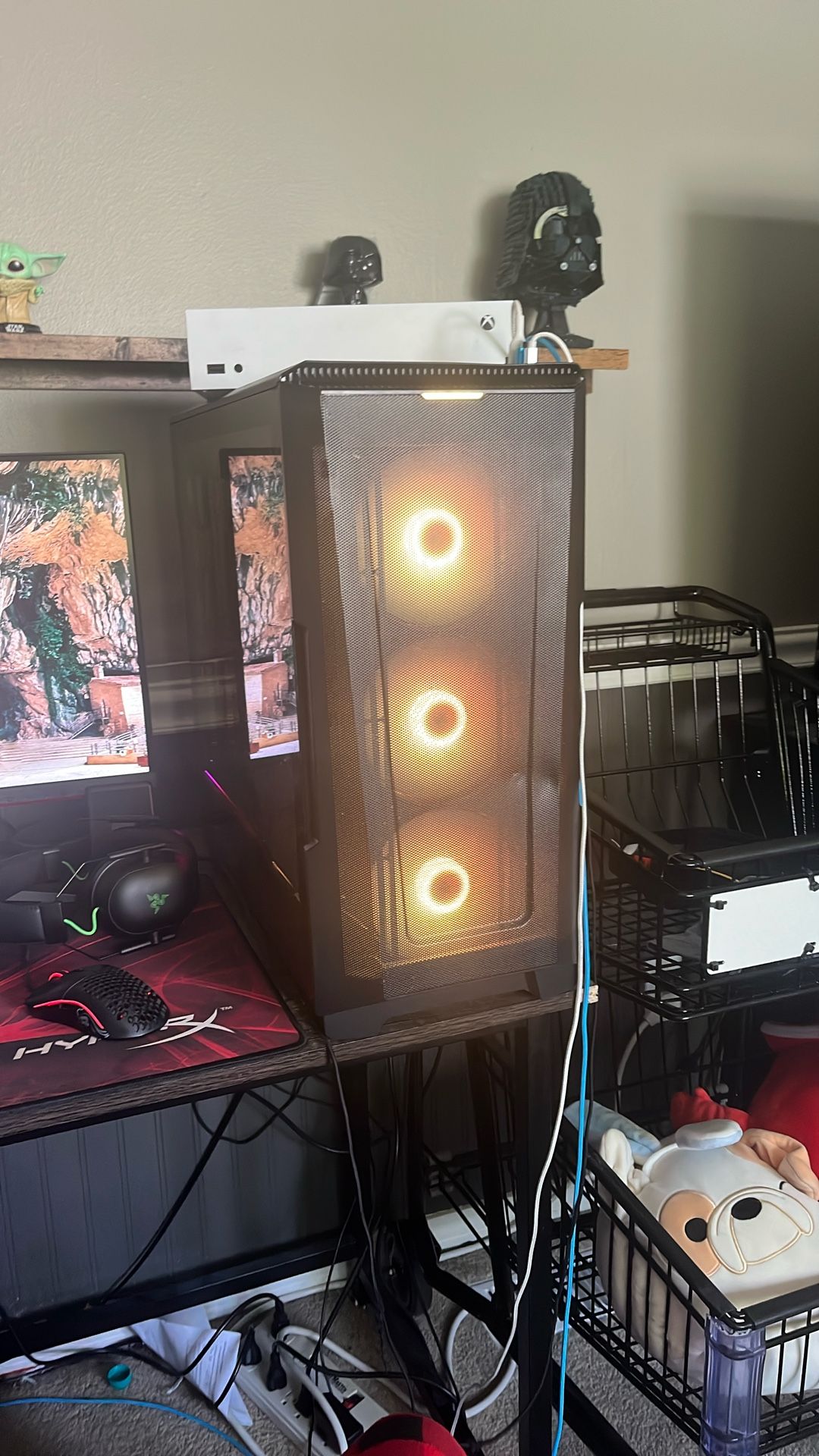 Mid Tier Gaming PC (read desc)