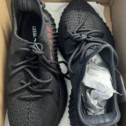 Yeezy Black 