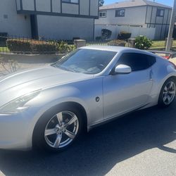 Nissan 370z