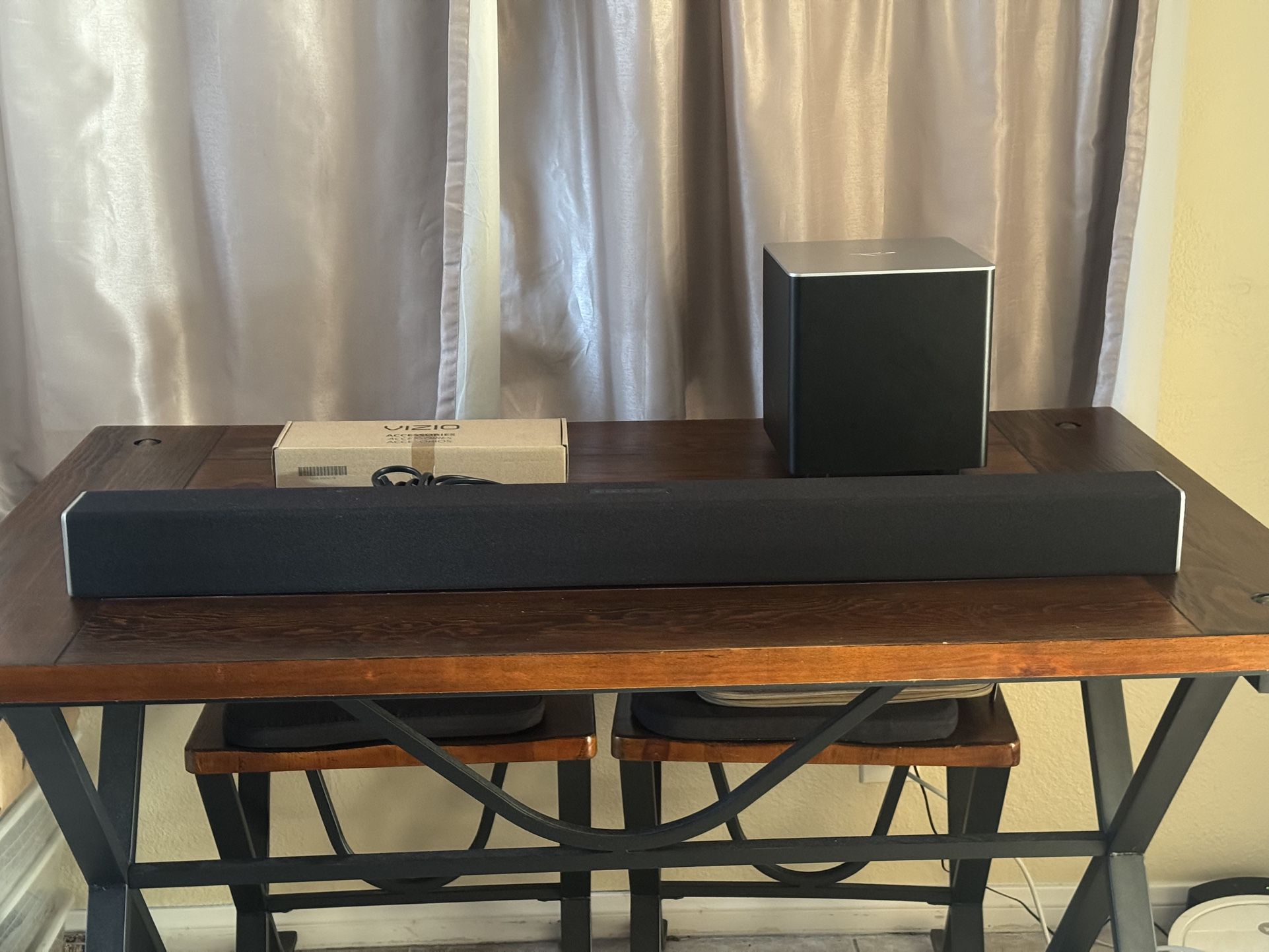 Soundbar VIZIO With subwoofer