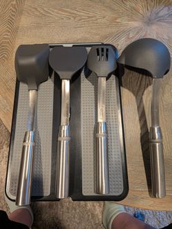 Pampered Chef Kitchen 4 Piece Utensil Set