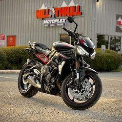 2020 Triumph Street Triple R Low