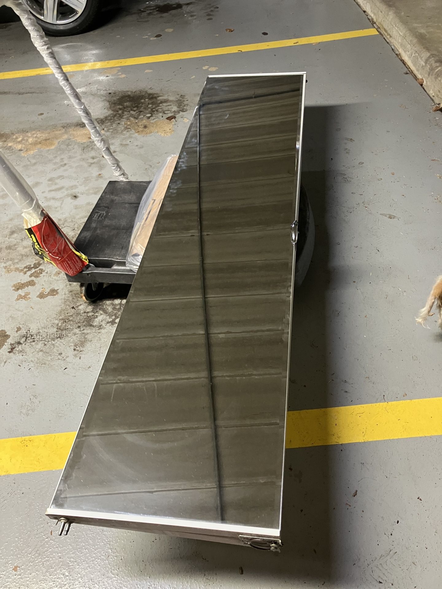 MIRROR BIFOLD CLOSET DOORS