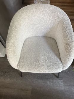 Fluffy chair