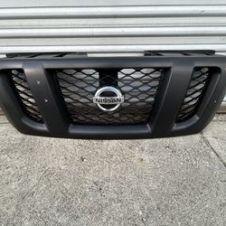 Nissan NV1500 NV2500 NV3500 Black Grille 2012 to 2021 Used  Oem