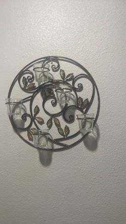 Round Metal Wall Candle Holder Sconce