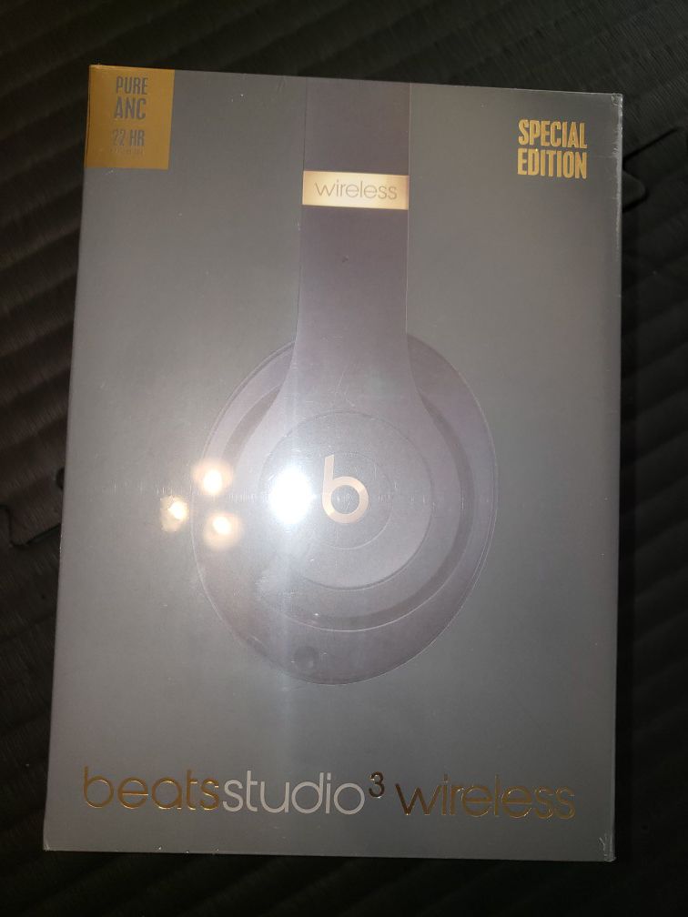Beats Studio 3 Wireless Headphones Shadow Grey Skyline Edition