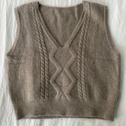 Greyish Sweater Vest XS/S