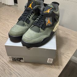 DS Nike Air Jordan 4 Undefeated Men’s Size 10