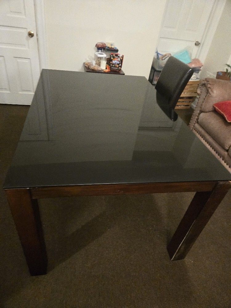 Free Glass Table And Queen Bed Frame