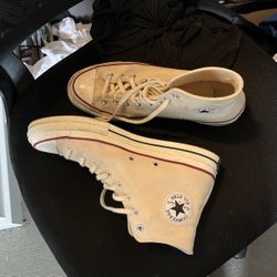 Converse Chuck Taylor’s 