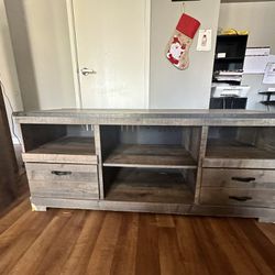 Entertainment Center With 2 Matching Bookshelves