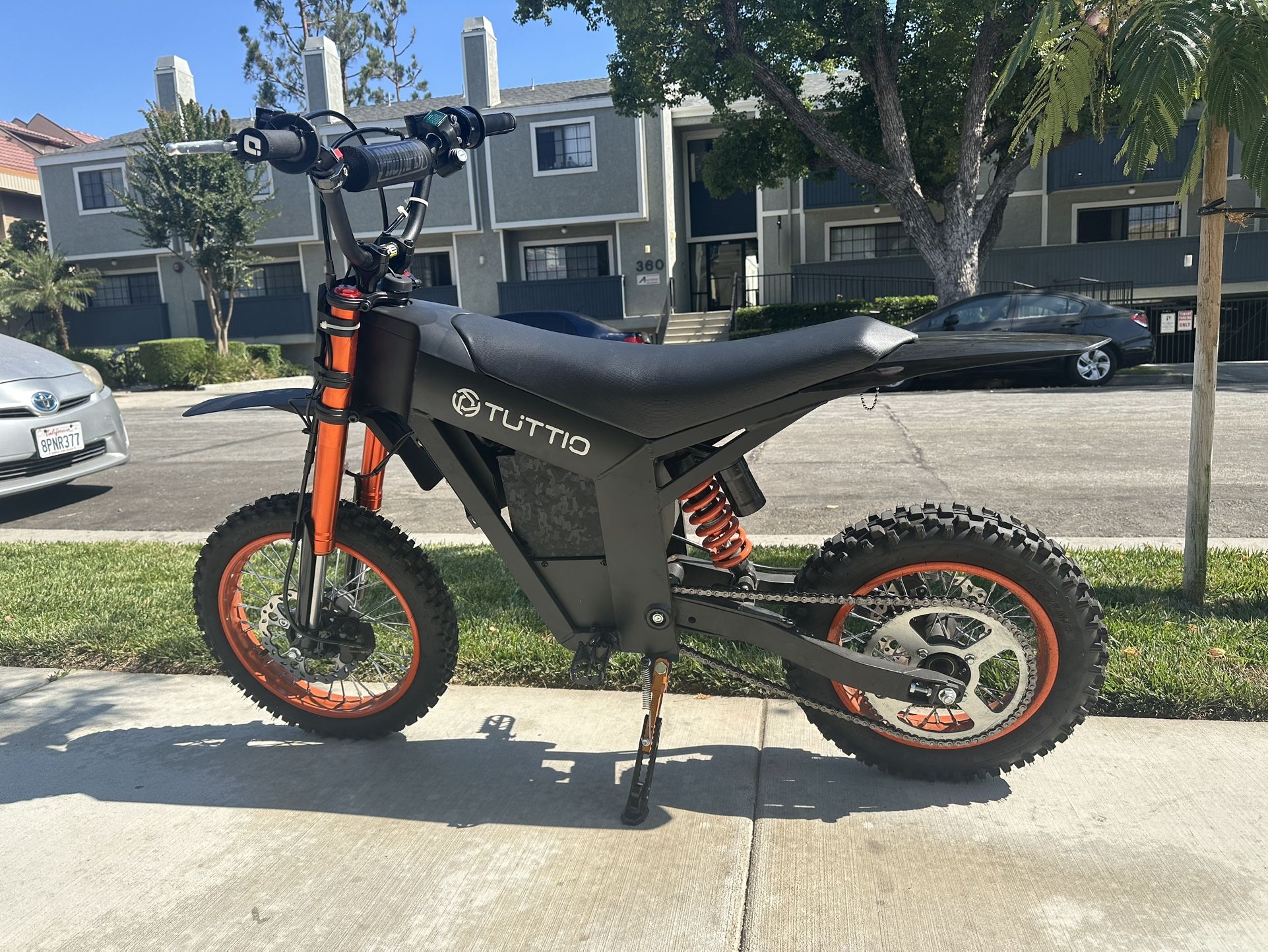 Selling Modded Tuttio Soleil 01