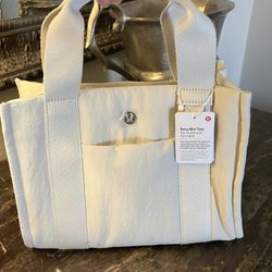 Lululemon Boxy Mini Tote Handbag Crossbody Strap Snap Closure Bone Brand New with Tags Purchased directly from Lululemon Store