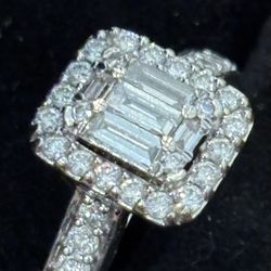 14k White Gold Diamond Engagement Ring Baguette/Halo Size 8