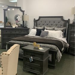 6 Piece Bedroom Set 