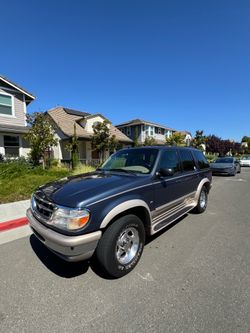 1998 Ford Explorer Sport Utility 4D