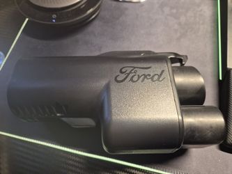 OEM Ford NACS DC Adapter for Tesla Supercharger Mach-E F-150 Lightning e-transit