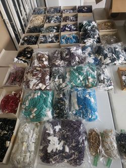 Jewelry Bibs Neckless And More