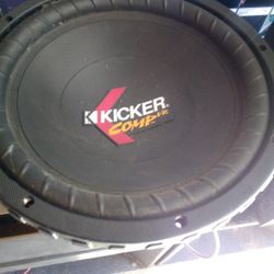 Kicker Comp VR 12 