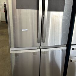 GE Profile Refrigerator 