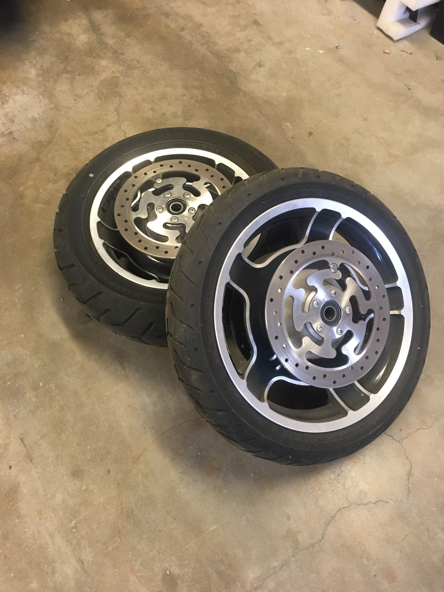 Harley Davidson touring rims and tires