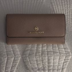 NEW Wallet 