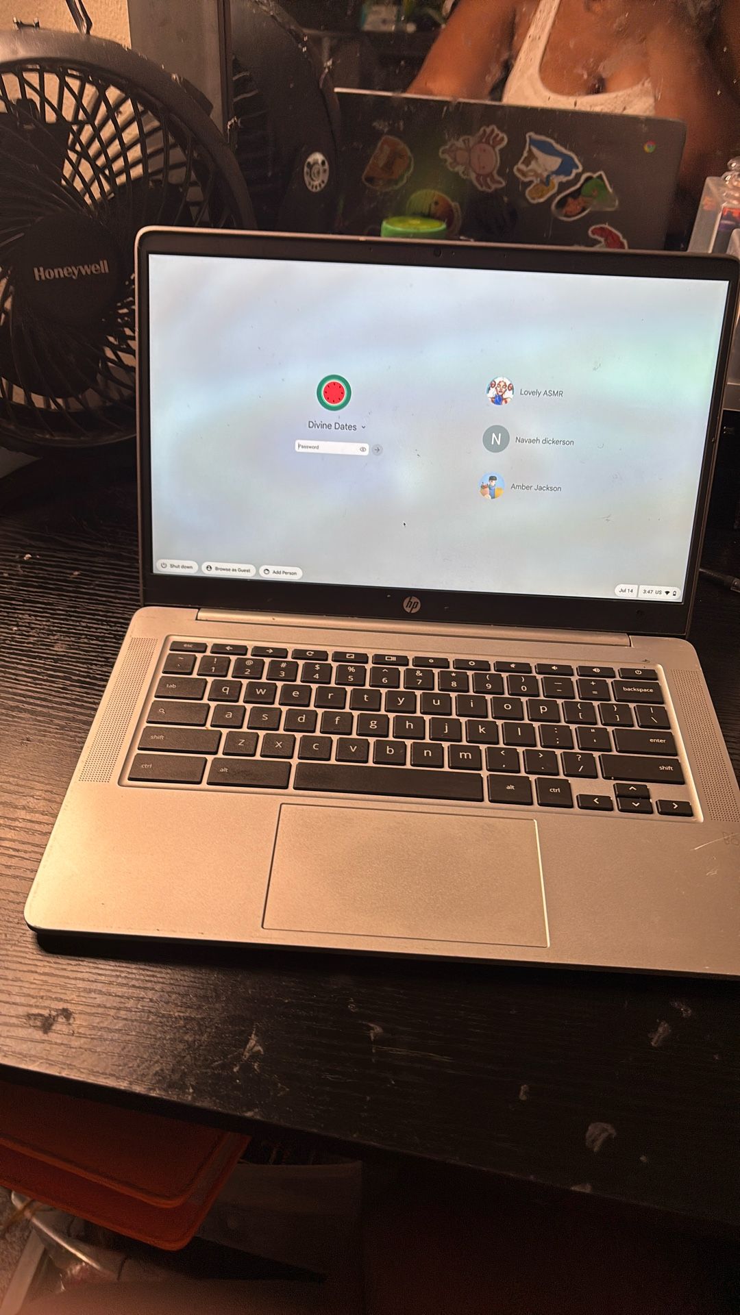 Chromebook