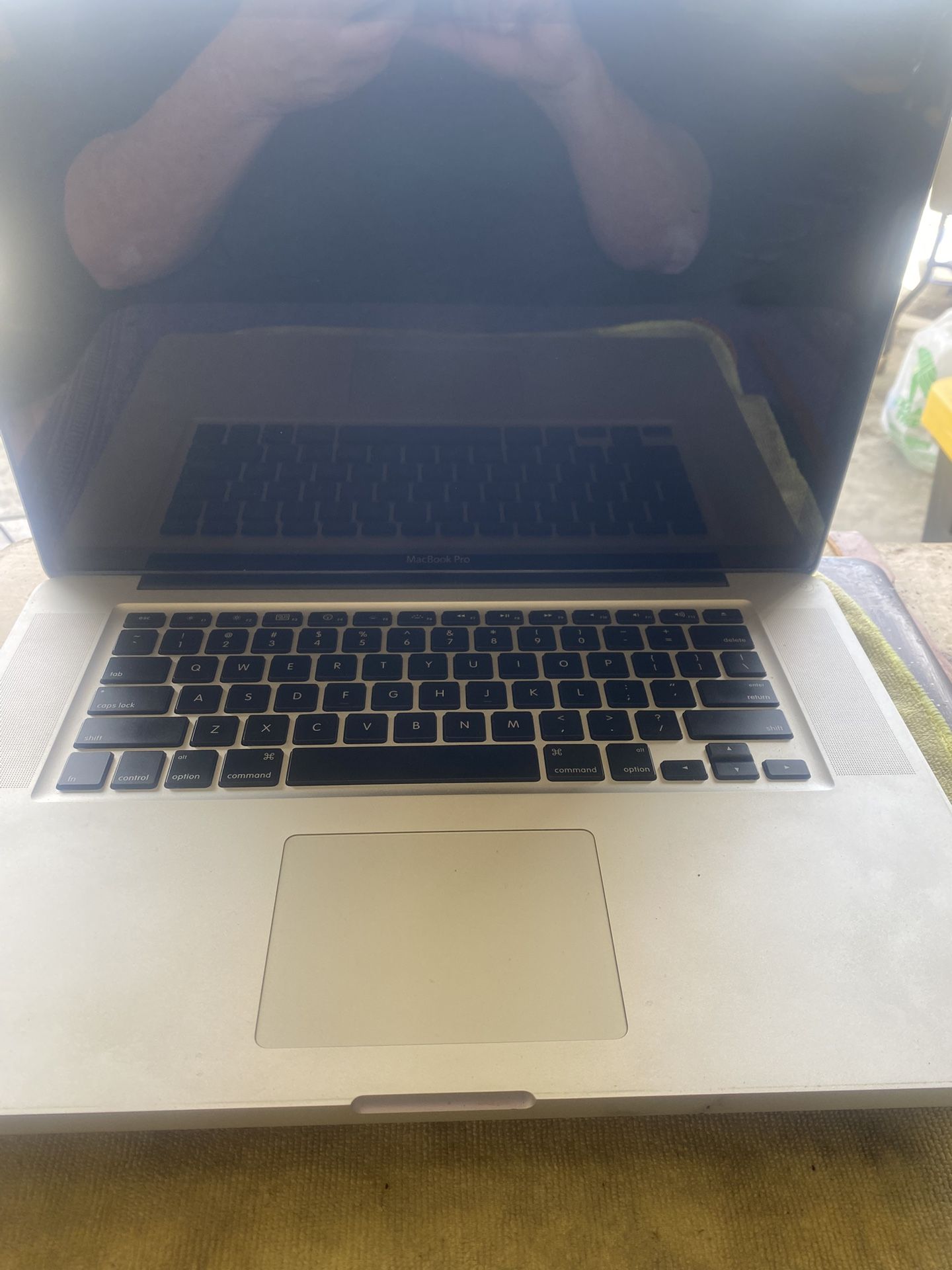 🍎 Apple MacBook A1286 FOR PARTS FOR REPAIR Laptop Lap top Computer 🍏