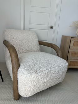Luxury Sherpa Accent Chair