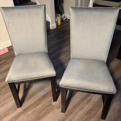 kitchen table chairs 