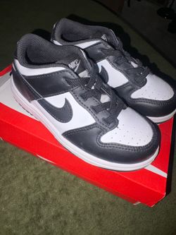 Nike Dunk Low - 9.5C
