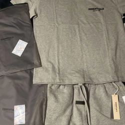 Clothes 