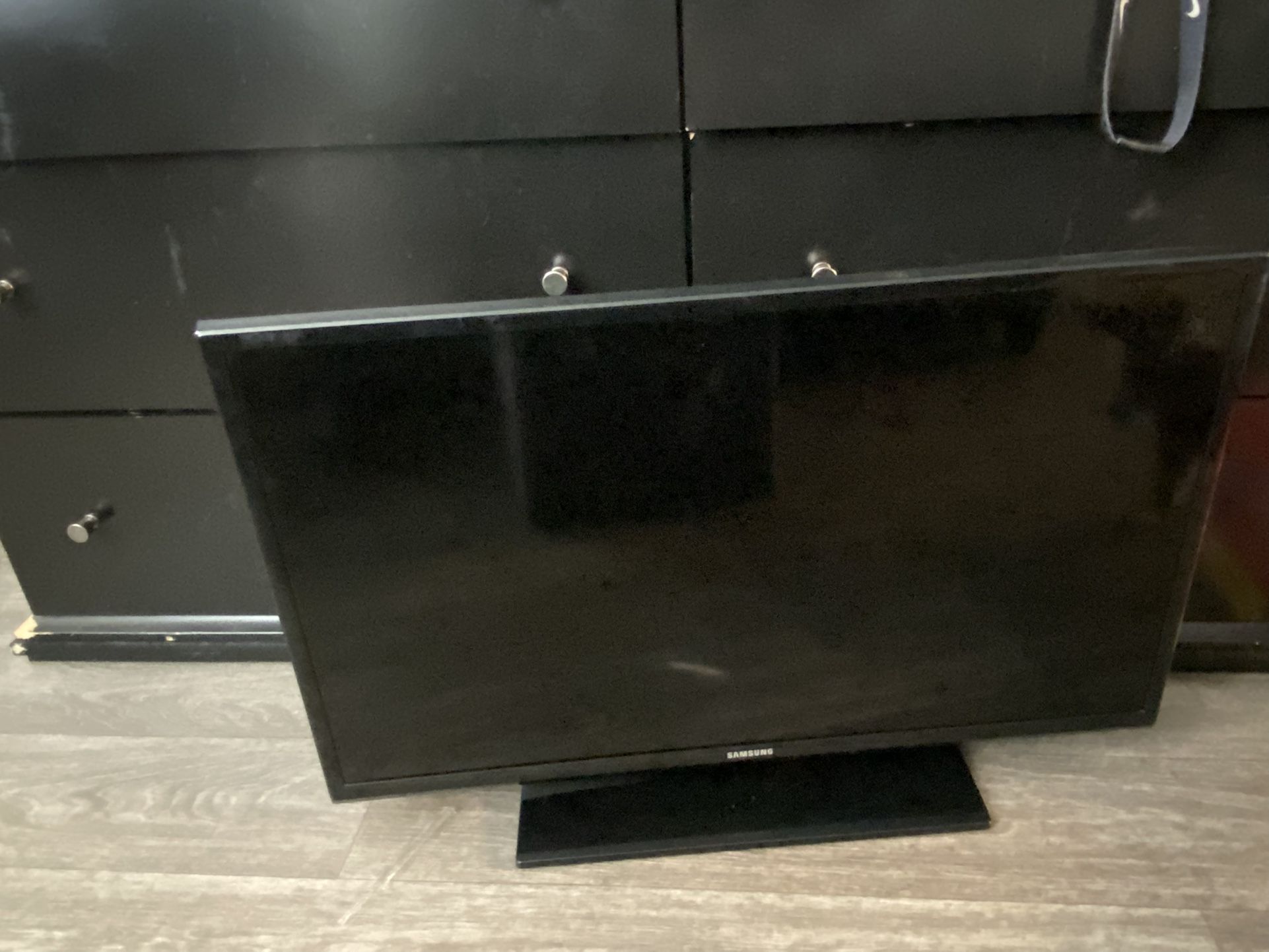 32 Inch Samsung Smart Tv