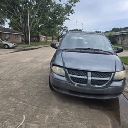 2005 Dodge Caravan