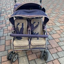 4 Seater Stroller 