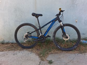 Specialized pitch 27.5 xs