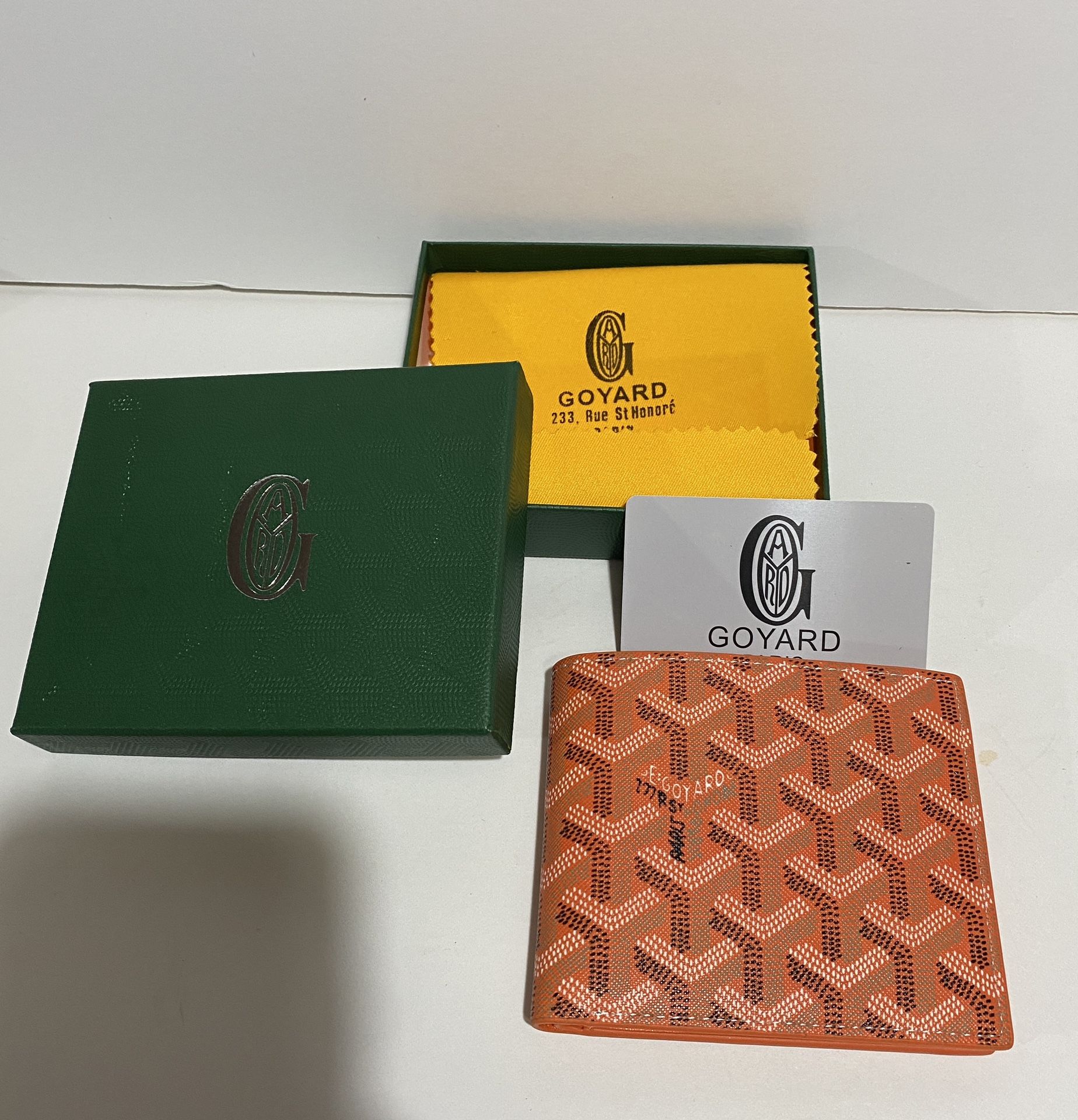 Designer Wallet! Mens High Fashion Luxury Wallet! Orange