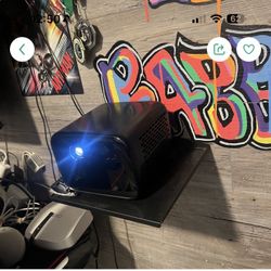 Proyector Panasonic Con Pantalla 